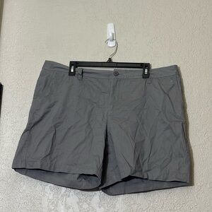 Natural Reflections 18W Gray Casual Shorts